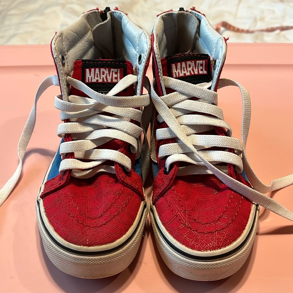 Vans Off the Wall Marvel Spider man Skateboard shoes size 13
